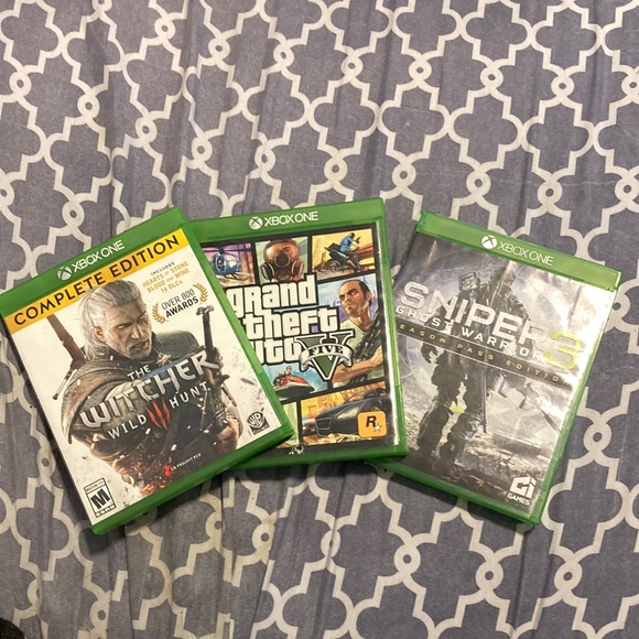 Xbox One games. 25 for each OBO - Picture 1 of 4